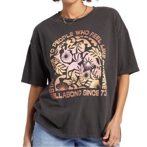 Billabong Feel Like Sunshine Charcoal Graphic Tee size Medium